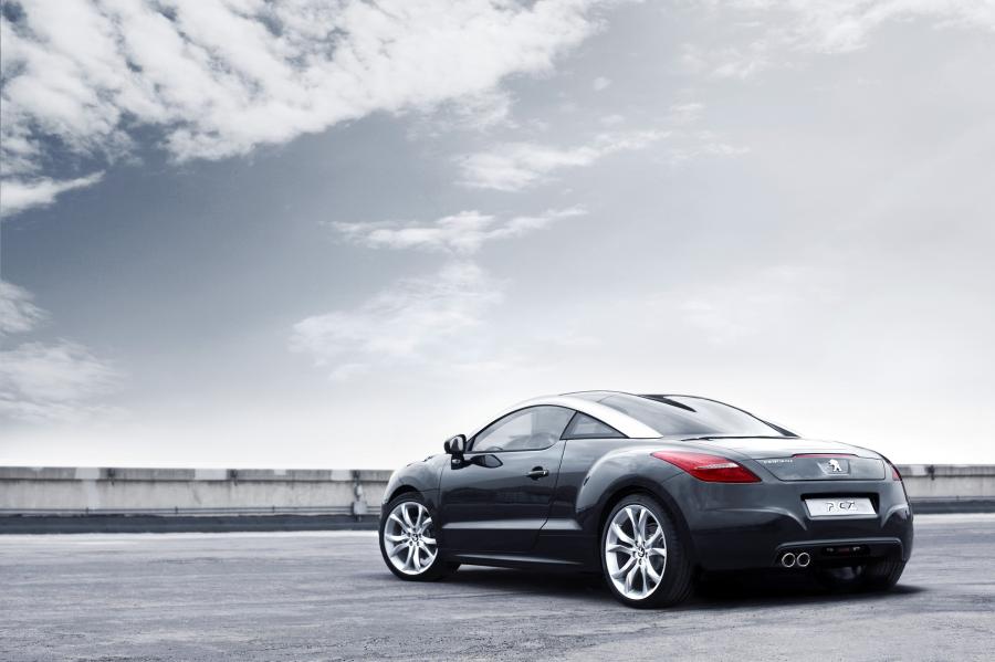  Peugeot RCZ 2009 года  (фото 14 из 100)